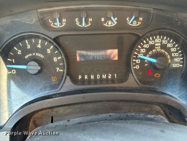 image for item EU4651 2011 Ford F150 utility bed pickup truck