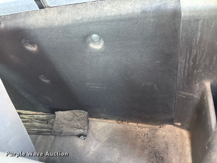 image for item EU4651 2011 Ford F150 utility bed pickup truck