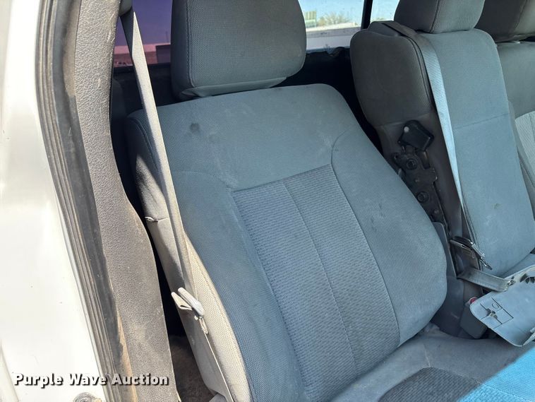 image for item EU4651 2011 Ford F150 utility bed pickup truck