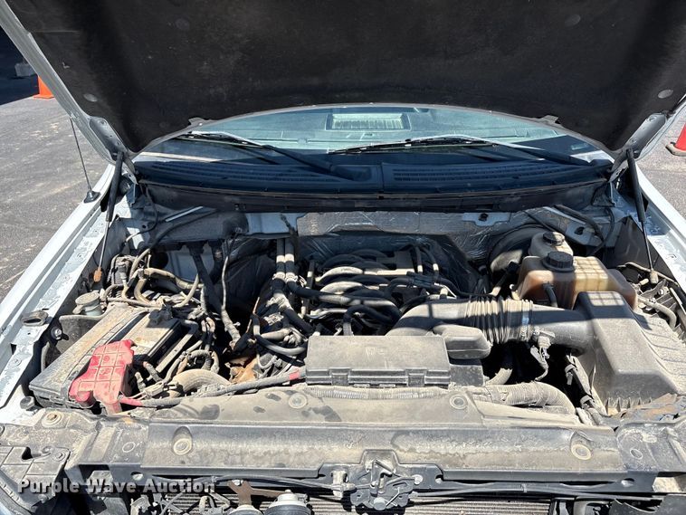 image for item EU4651 2011 Ford F150 utility bed pickup truck