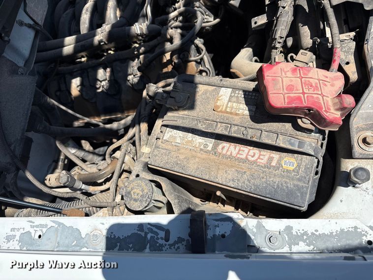 image for item EU4651 2011 Ford F150 utility bed pickup truck