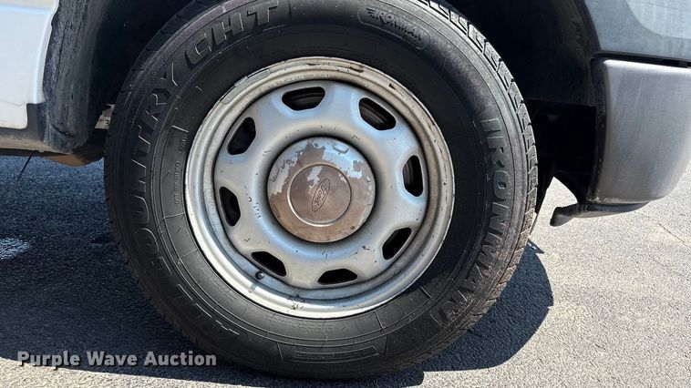 image for item EU4651 2011 Ford F150 utility bed pickup truck