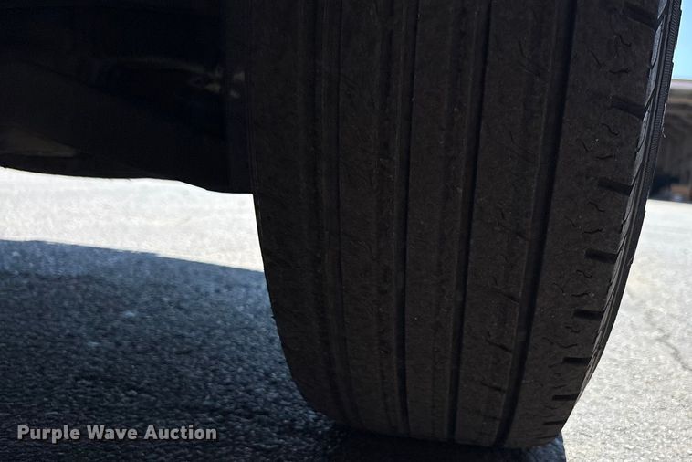 image for item EU4651 2011 Ford F150 utility bed pickup truck