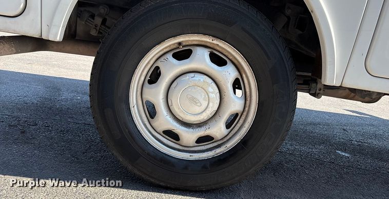 image for item EU4651 2011 Ford F150 utility bed pickup truck