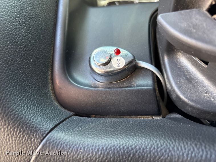 image for item EU4652 2014 Chevrolet Silverado 1500 Double Cab utility bed pickup truck