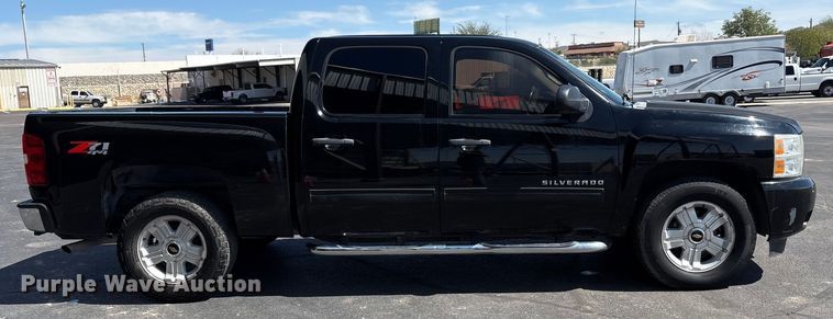 image for item EU4653 2011 Chevrolet Silverado 1500 Crew Cab pickup truck
