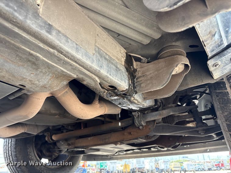 image for item EU4653 2011 Chevrolet Silverado 1500 Crew Cab pickup truck