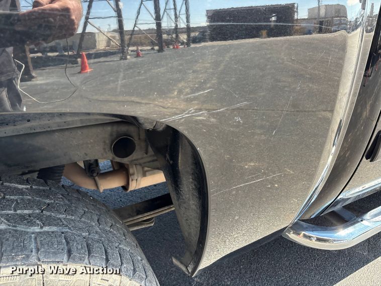 image for item EU4653 2011 Chevrolet Silverado 1500 Crew Cab pickup truck