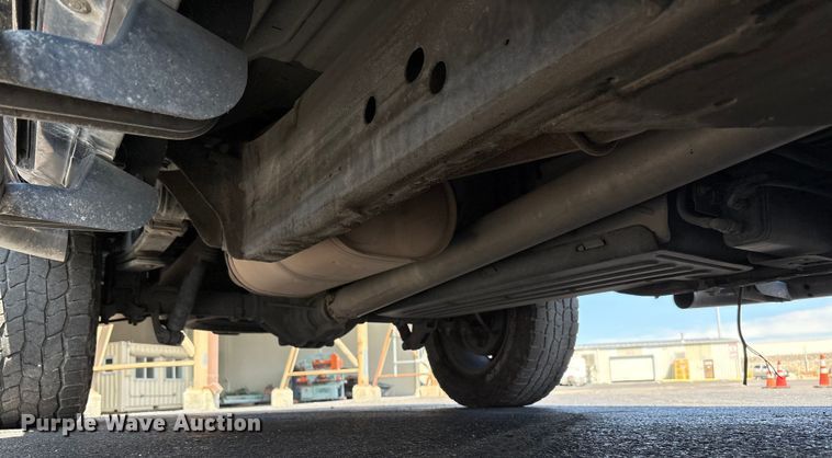 image for item EU4653 2011 Chevrolet Silverado 1500 Crew Cab pickup truck