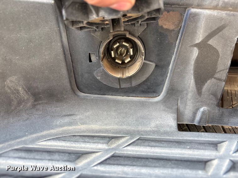 image for item EU4653 2011 Chevrolet Silverado 1500 Crew Cab pickup truck