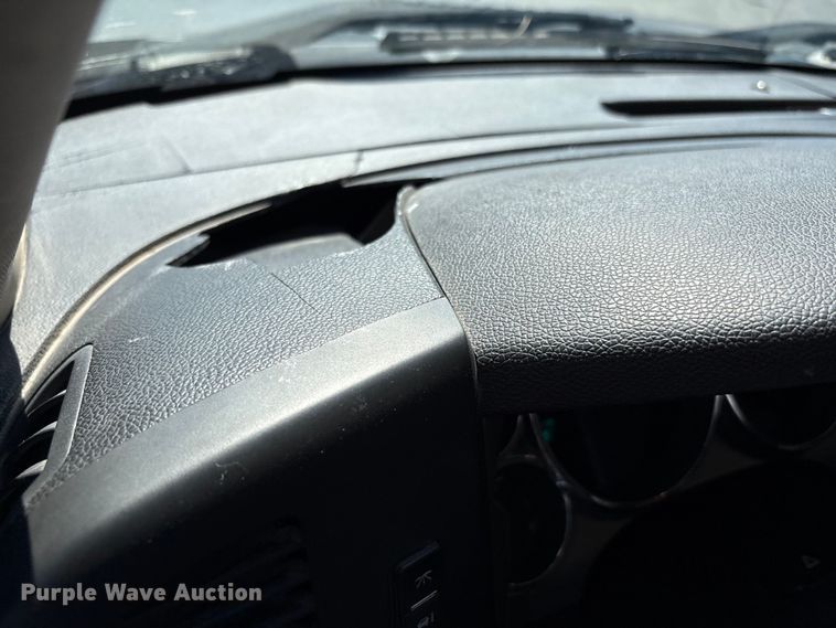 image for item EU4653 2011 Chevrolet Silverado 1500 Crew Cab pickup truck