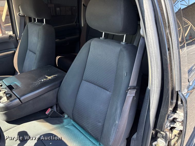 image for item EU4653 2011 Chevrolet Silverado 1500 Crew Cab pickup truck