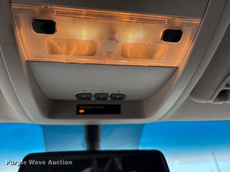 image for item EU4653 2011 Chevrolet Silverado 1500 Crew Cab pickup truck