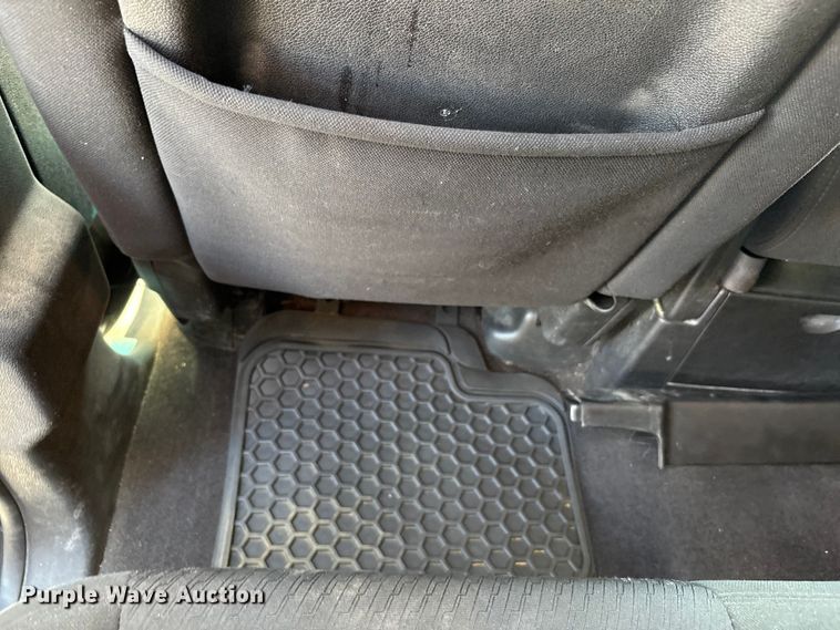 image for item EU4653 2011 Chevrolet Silverado 1500 Crew Cab pickup truck