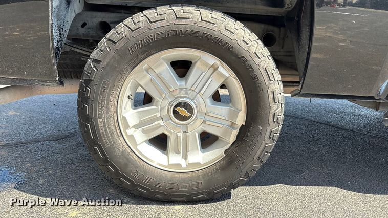 image for item EU4653 2011 Chevrolet Silverado 1500 Crew Cab pickup truck