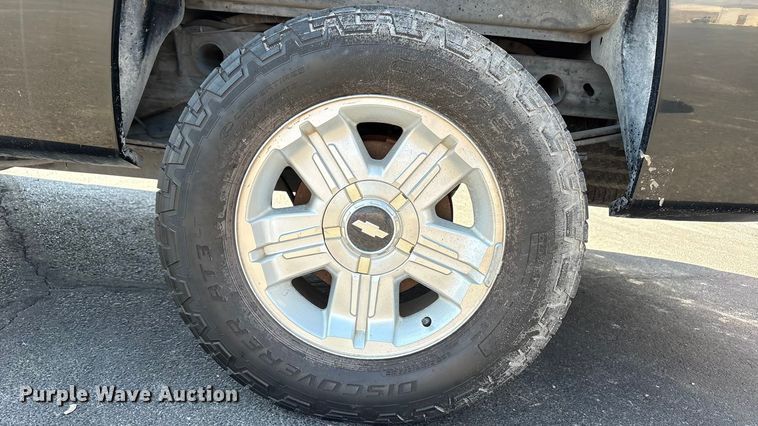 image for item EU4653 2011 Chevrolet Silverado 1500 Crew Cab pickup truck