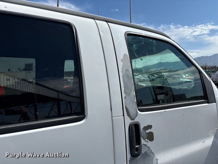 image for item EU4654 2006 Chevrolet C5500 utility / service truck