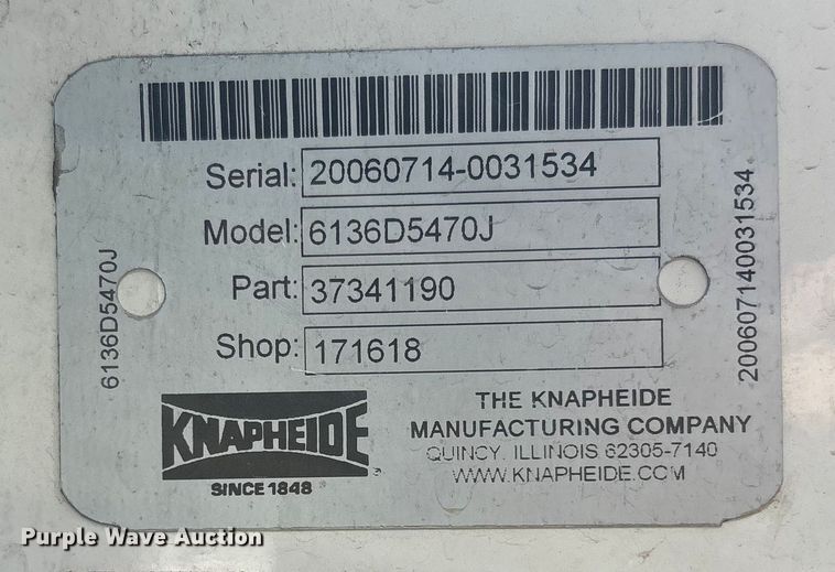 image for item EU4654 2006 Chevrolet C5500 utility / service truck