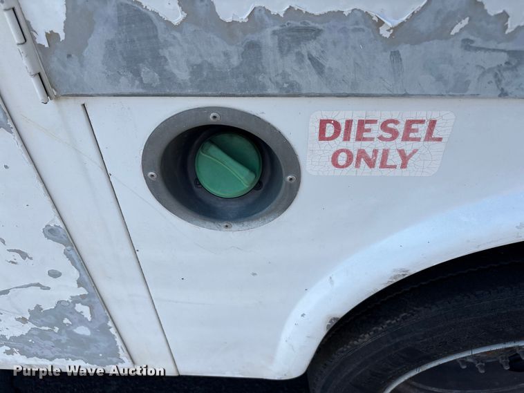 image for item EU4654 2006 Chevrolet C5500 utility / service truck