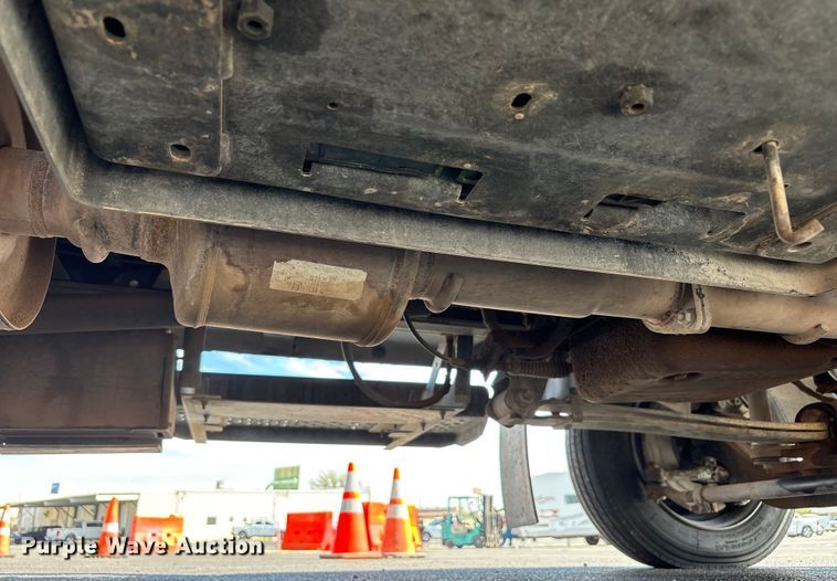 image for item EU4654 2006 Chevrolet C5500 utility / service truck