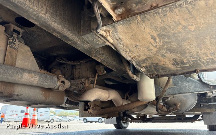 image for item EU4654 2006 Chevrolet C5500 utility / service truck