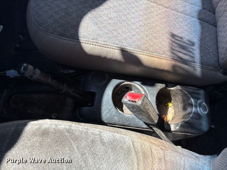 image for item EU4654 2006 Chevrolet C5500 utility / service truck