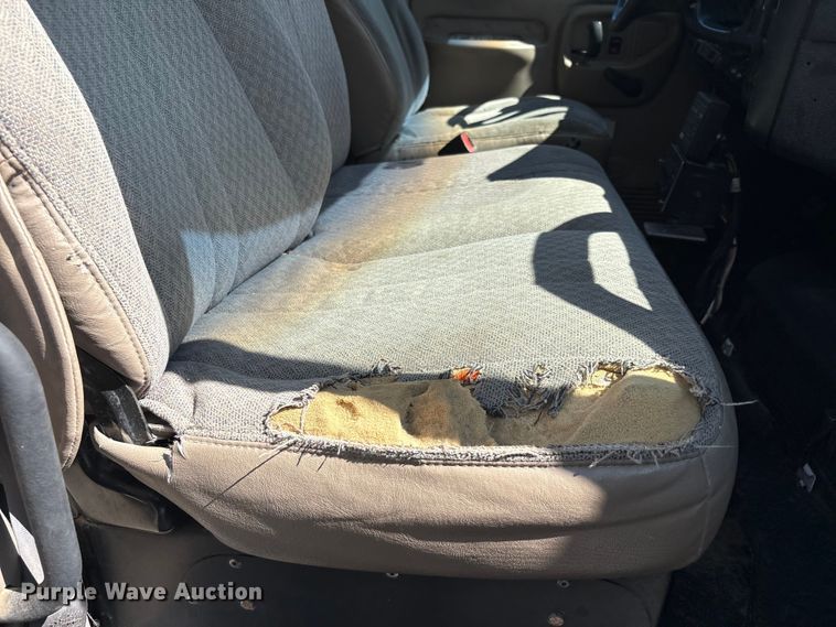 image for item EU4654 2006 Chevrolet C5500 utility / service truck