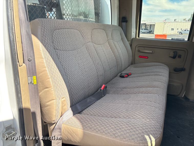 image for item EU4654 2006 Chevrolet C5500 utility / service truck