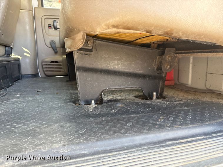 image for item EU4654 2006 Chevrolet C5500 utility / service truck