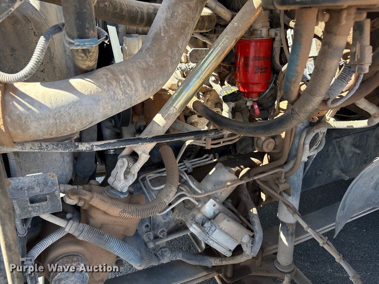 image for item EU4654 2006 Chevrolet C5500 utility / service truck