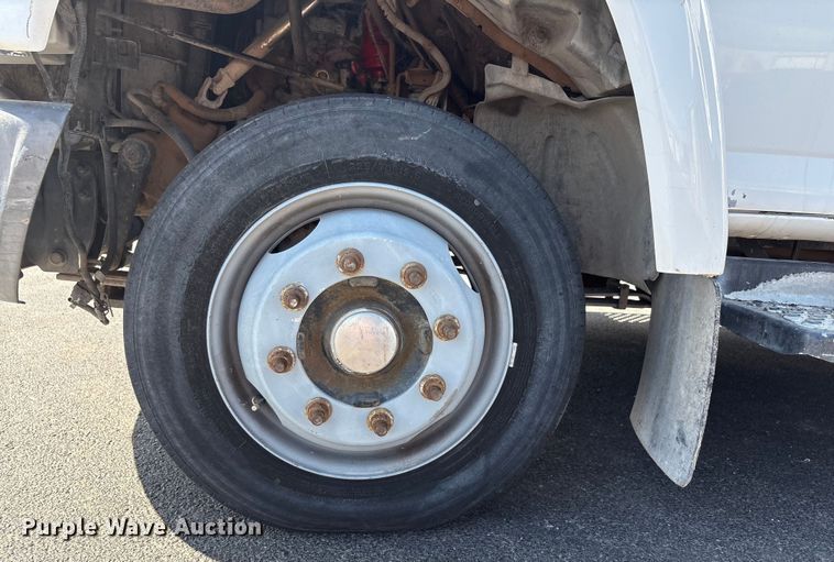 image for item EU4654 2006 Chevrolet C5500 utility / service truck