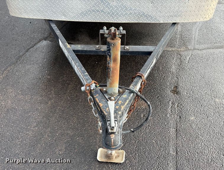 image for item EU4658 2008 Carry-On enclosed cargo trailer