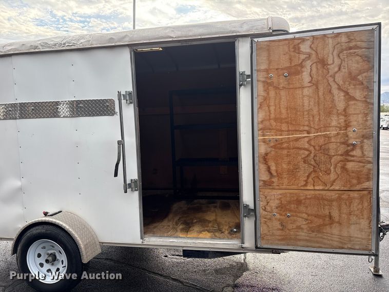 image for item EU4658 2008 Carry-On enclosed cargo trailer