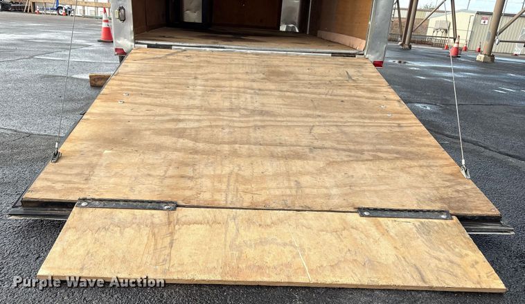 image for item EU4658 2008 Carry-On enclosed cargo trailer