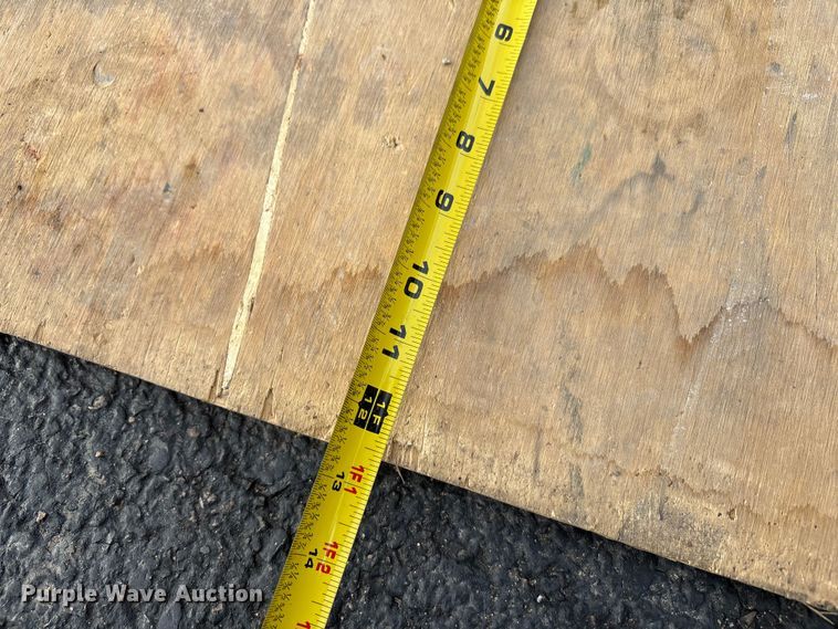 image for item EU4658 2008 Carry-On enclosed cargo trailer