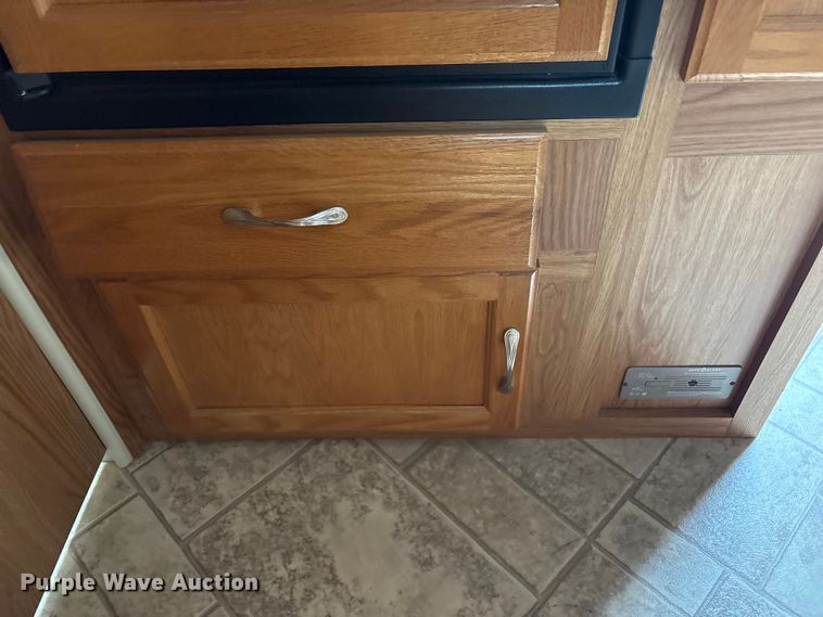 image for item EU4659 2007 K-Z Sportsmen Sportster toy hauler camper