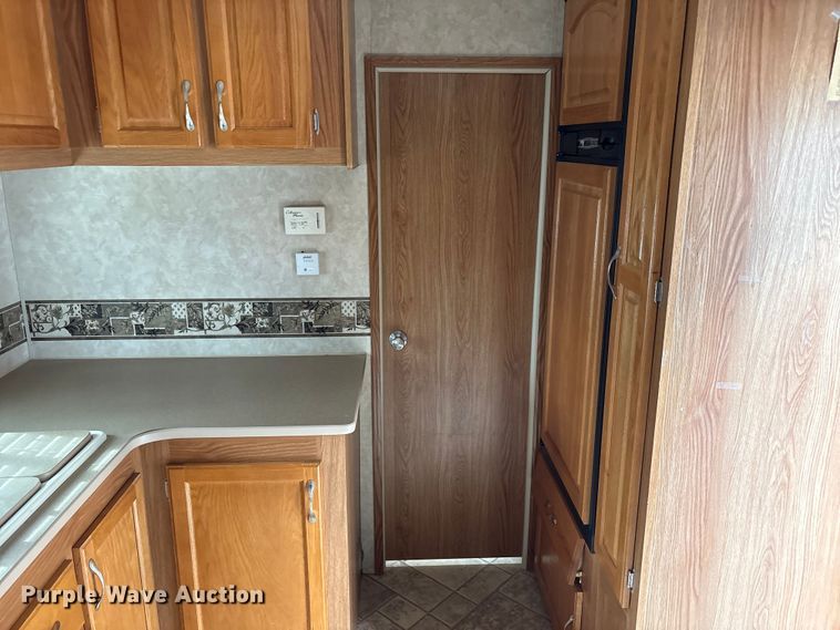 image for item EU4659 2007 K-Z Sportsmen Sportster toy hauler camper