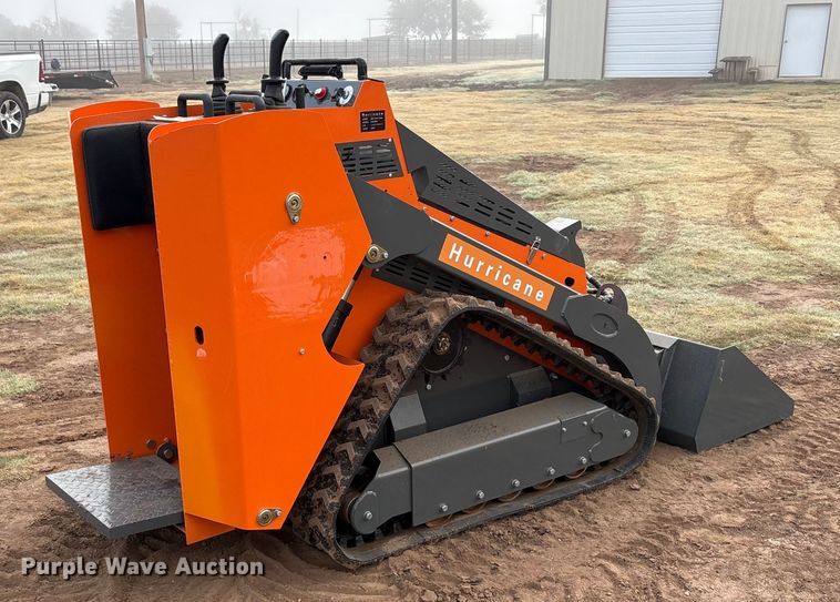 image for item EU4661 2024 Hurricane HRC600 compact utility loader