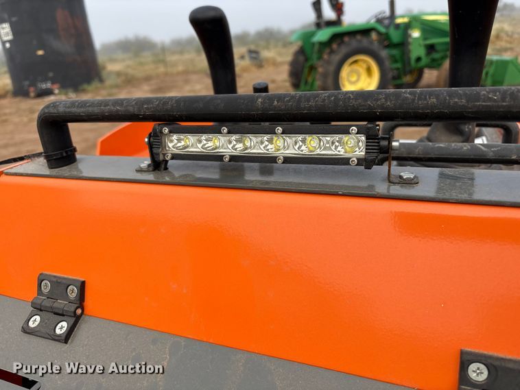 image for item EU4661 2024 Hurricane HRC600 compact utility loader