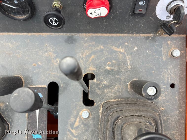 image for item EU4661 2024 Hurricane HRC600 compact utility loader