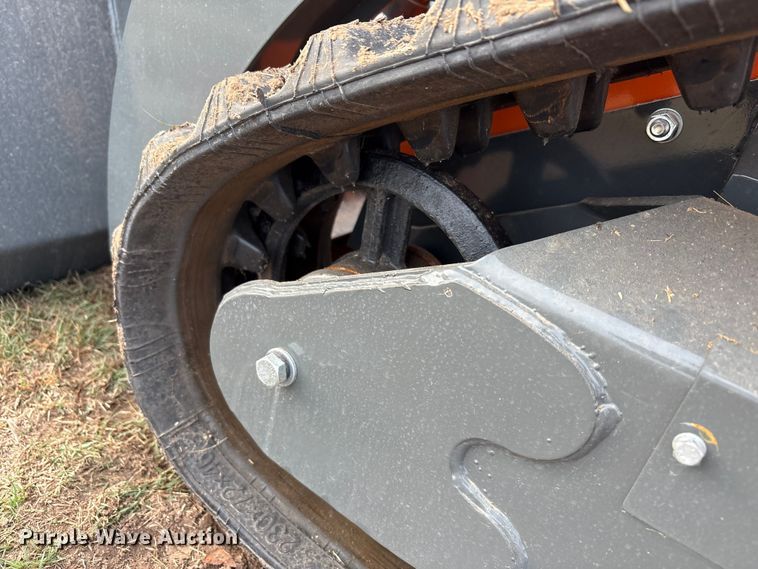 image for item EU4661 2024 Hurricane HRC600 compact utility loader