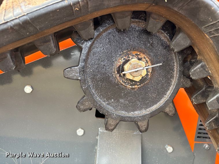 image for item EU4661 2024 Hurricane HRC600 compact utility loader