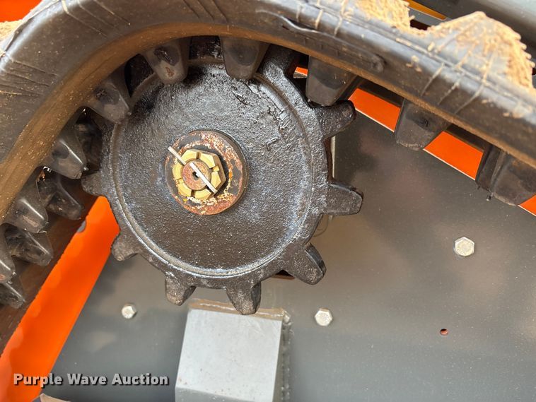 image for item EU4661 2024 Hurricane HRC600 compact utility loader