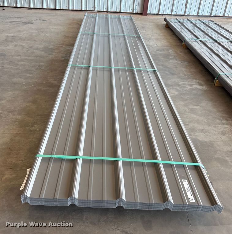 image for item EU4677 (79) sheets of siding/roofing