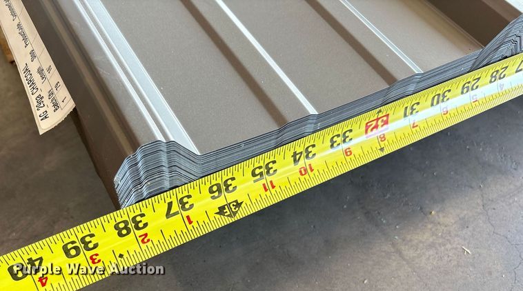 image for item EU4677 (79) sheets of siding/roofing