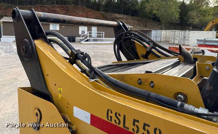 image for item EU5050 2013 Caterpillar 272D skid steer loader