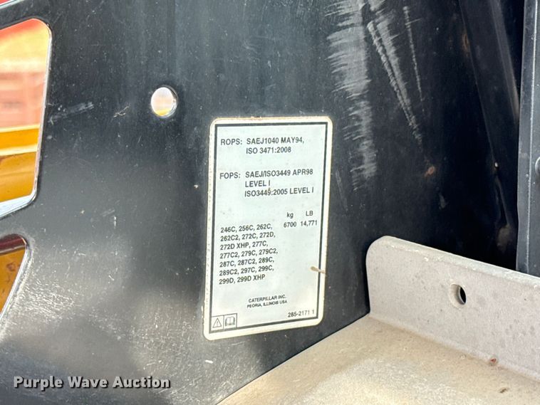 image for item EU5050 2013 Caterpillar 272D skid steer loader