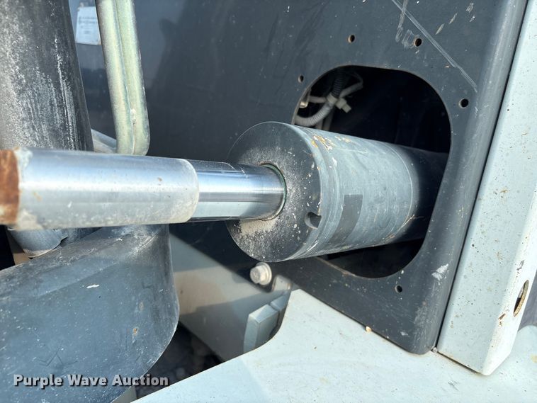 image for item EU7006 2015 UniCarriers PF110YLP forklift