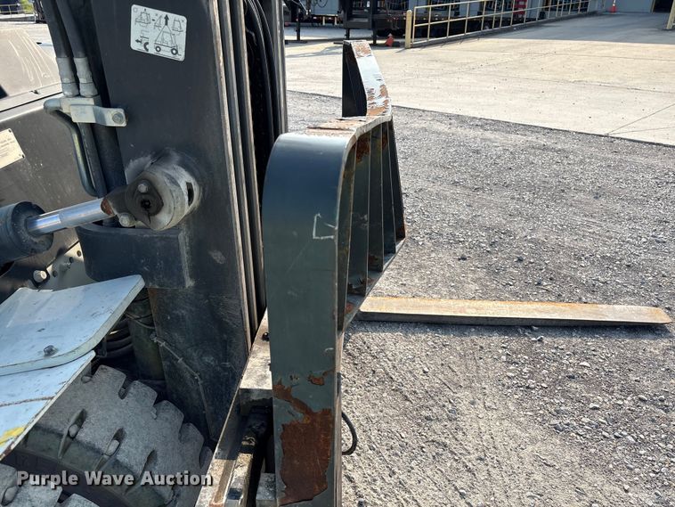 image for item EU7006 2015 UniCarriers PF110YLP forklift