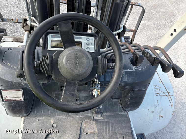 image for item EU7006 2015 UniCarriers PF110YLP forklift